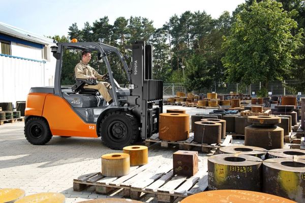 Toyota Tonero 4t Dizel Forklift