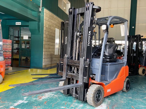 Toyota 4 Tekerlekli 48V 1.6t Elektrikli Forklift 8FBMK16T