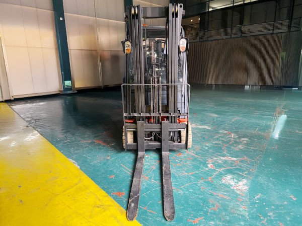 Toyota 3 Tekerlekli 48V 1.6t Elektrikli Forklift 8FBEK16T
